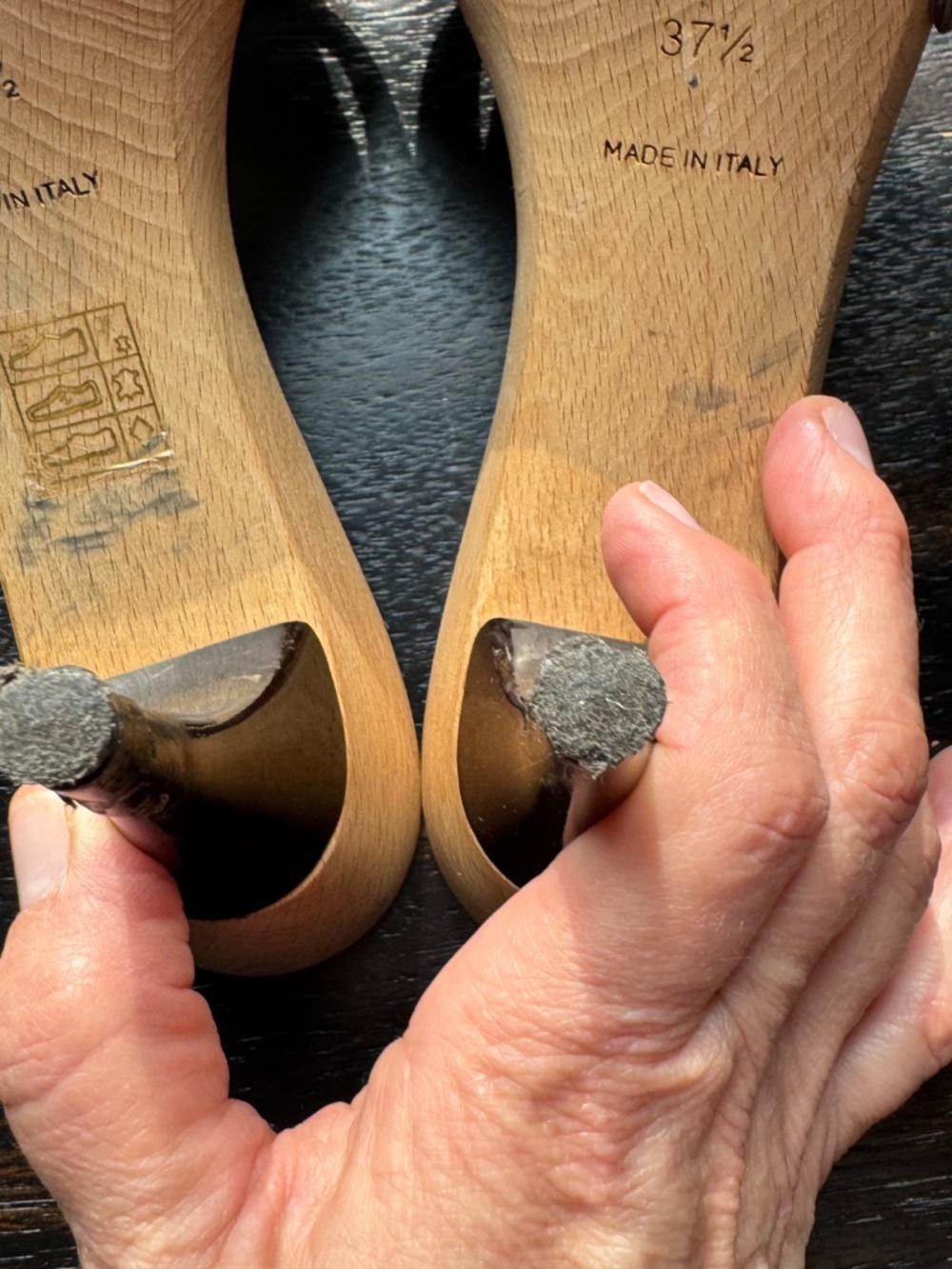 LOUIS VUITTON Monogram Brown Bow Wooden Clog Sandals - Picture 5 of 12